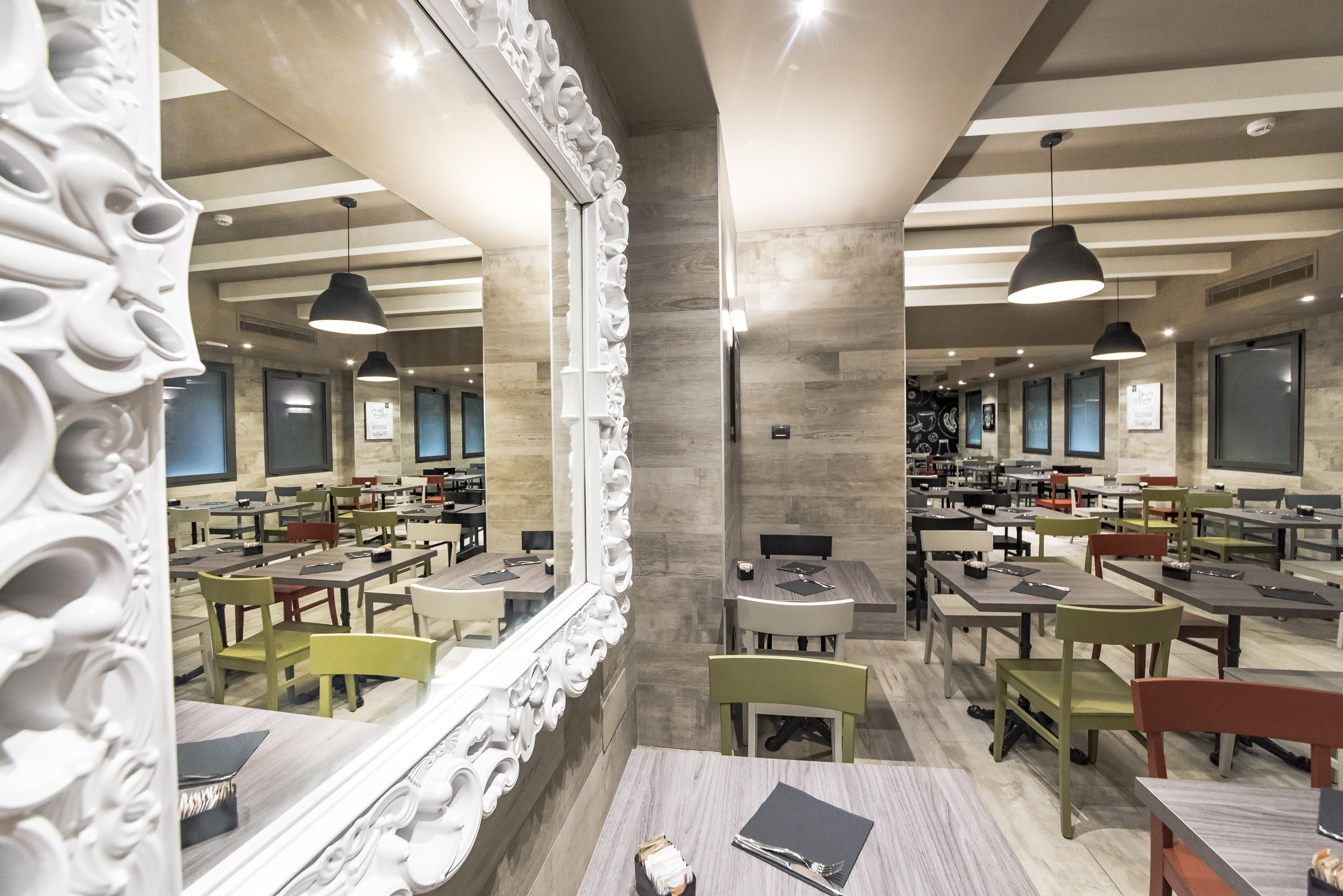 Just Hotel Milano — Bilder 1